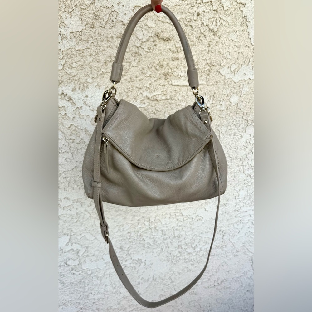 🧿SUPER SALE; PRICE FIRM🧿 
Kate Spade Tan/Beige Handbag